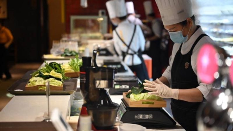 休闲食品价格之谜：一斤多少，揭秘其背后的秘密