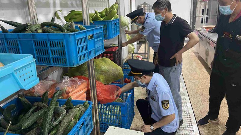以下是一些具有较高知名度和良好市场前景的食品招商品牌推荐：